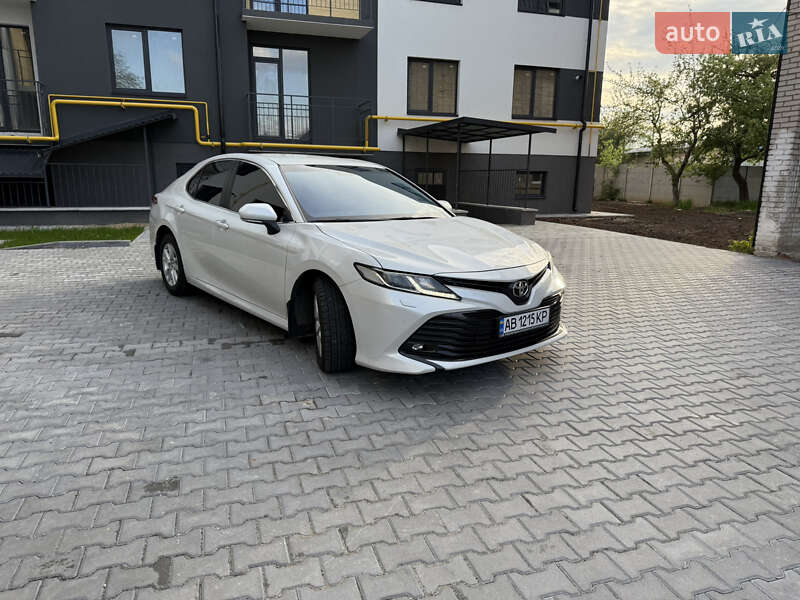 Седан Toyota Camry 2018 в Виннице фото 10 Седан Toyota Camry 2018 в Виннице
