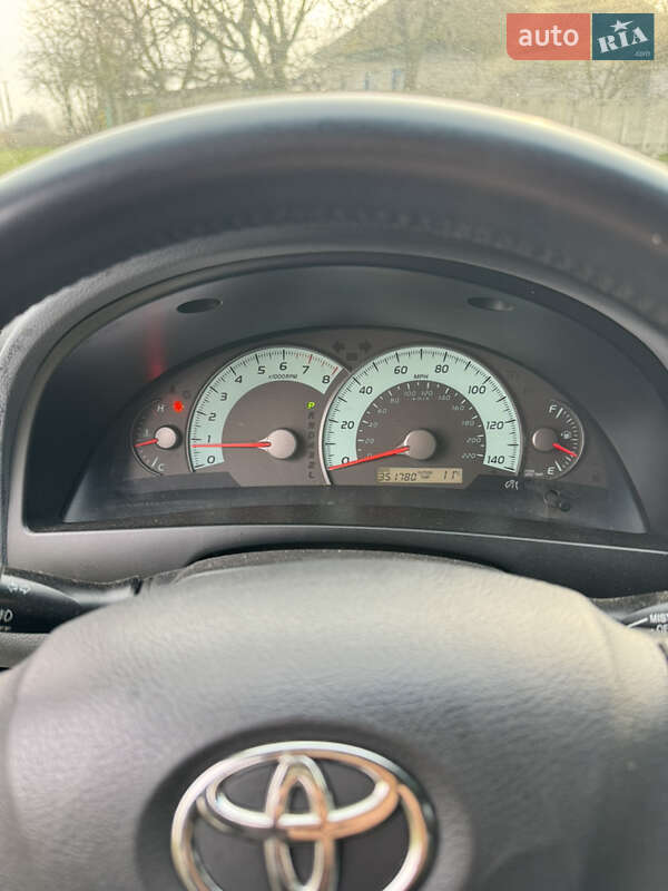 Седан Toyota Camry 2007 в Александровке