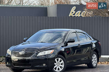 Седан Toyota Camry 2006 в Днепре