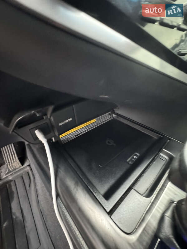 Седан Toyota Camry 2021 в Києві фото 20 Седан Toyota Camry 2021 в Києві