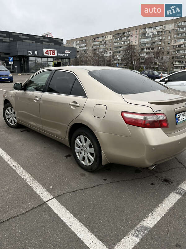 Седан Toyota Camry 2007 в Черкассах