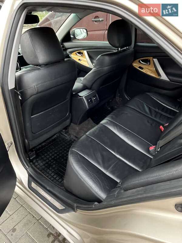 Седан Toyota Camry 2007 в Черкассах
