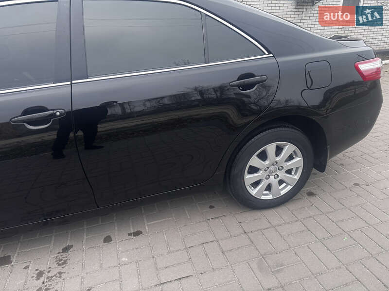 Седан Toyota Camry 2008 в Обухове