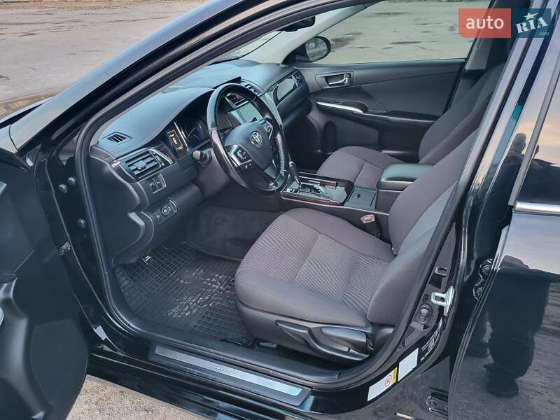 Седан Toyota Camry 2015 в Желтых Водах фото 9 Седан Toyota Camry 2015 в Желтых Водах