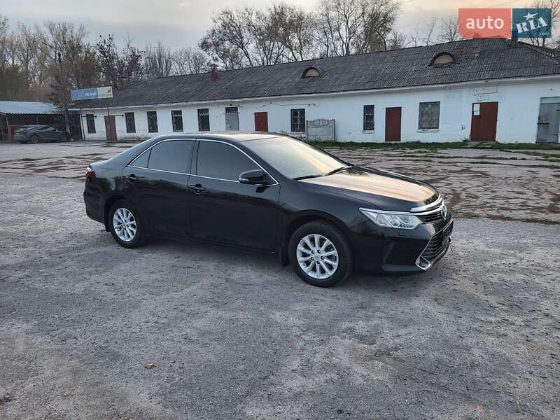 Седан Toyota Camry 2015 в Желтых Водах фото 10 Седан Toyota Camry 2015 в Желтых Водах