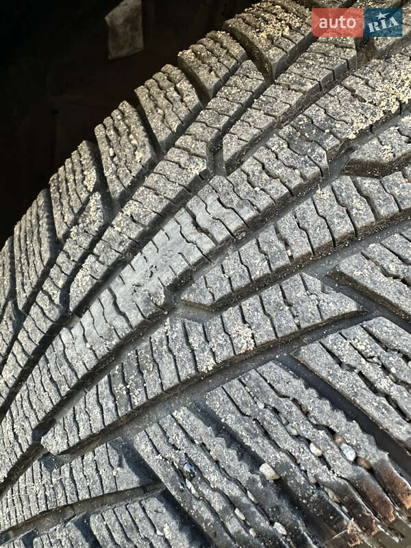 Седан Toyota Camry 2020 в Миколаєві