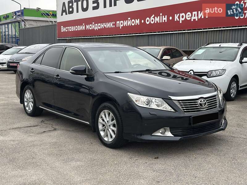 Седан Toyota Camry 2013 в Запорожье фото 3 Седан Toyota Camry 2013 в Запорожье