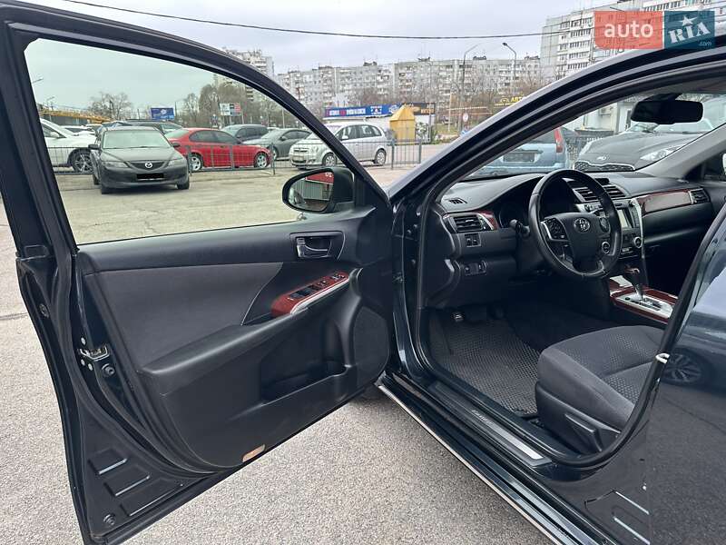 Седан Toyota Camry 2013 в Запорожье фото 6 Седан Toyota Camry 2013 в Запорожье