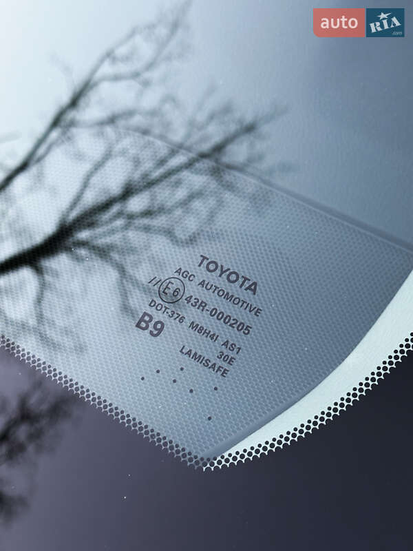 Седан Toyota Camry 2020 в Киеве