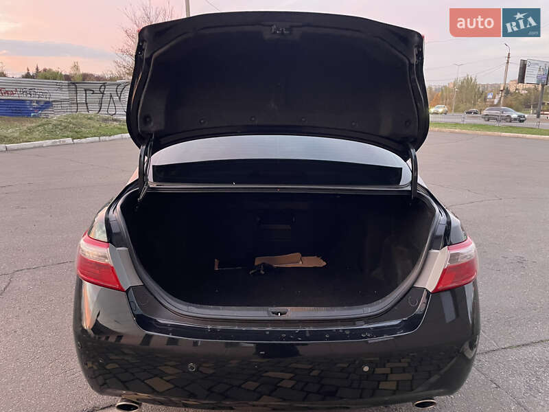 Седан Toyota Camry 2007 в Кривому Розі