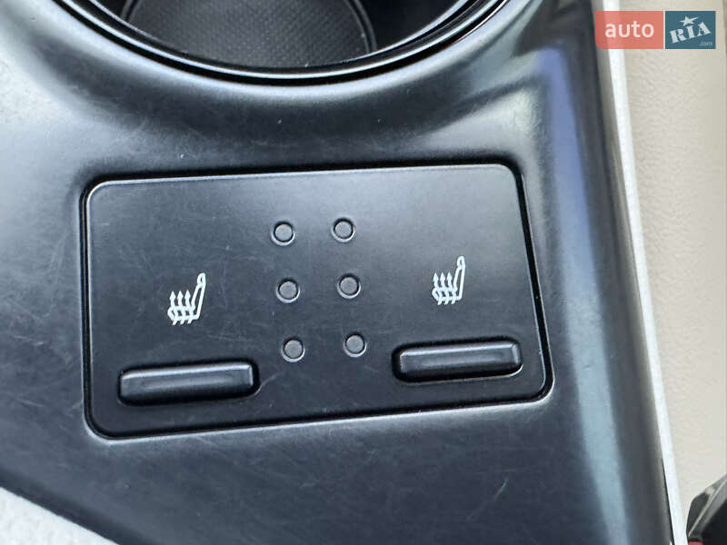 Седан Toyota Camry 2019 в Одессе