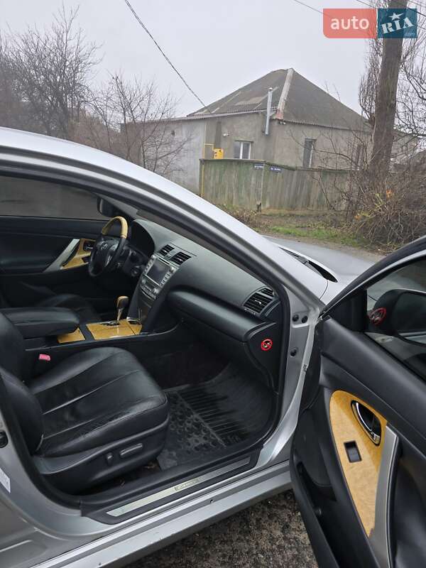 Седан Toyota Camry 2007 в Харькове