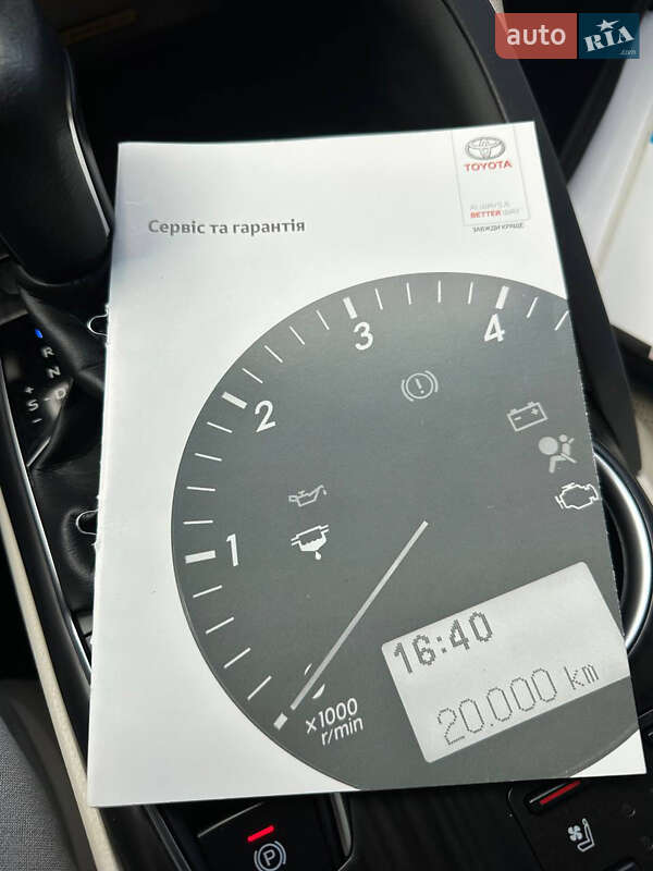 Седан Toyota Camry 2021 в Днепре