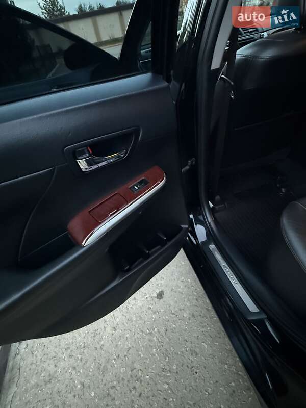 Седан Toyota Camry 2012 в Николаеве