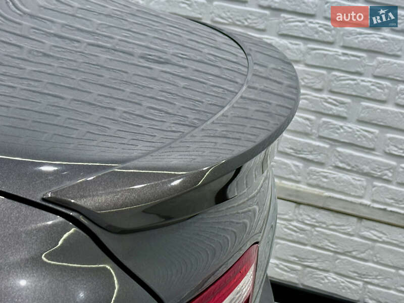 Седан Toyota Camry 2016 в Одессе