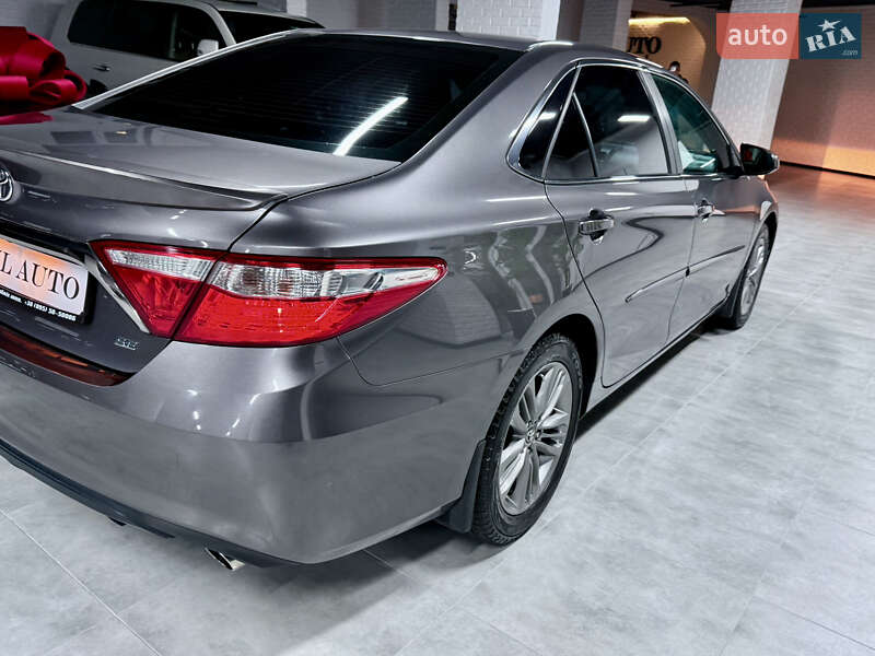 Седан Toyota Camry 2016 в Одессе