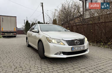 Седан Toyota Camry 2011 в Львове