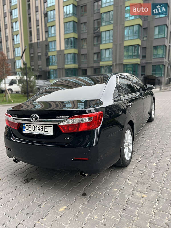 Седан Toyota Camry 2011 в Киеве