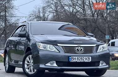 Седан Toyota Camry 2014 в Одесі