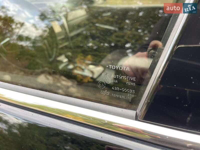 Седан Toyota Camry 2014 в Черкассах