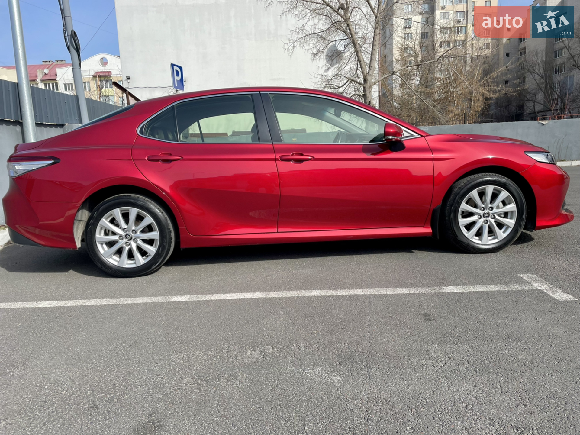 2018 Toyota Camry - мініатюра 3