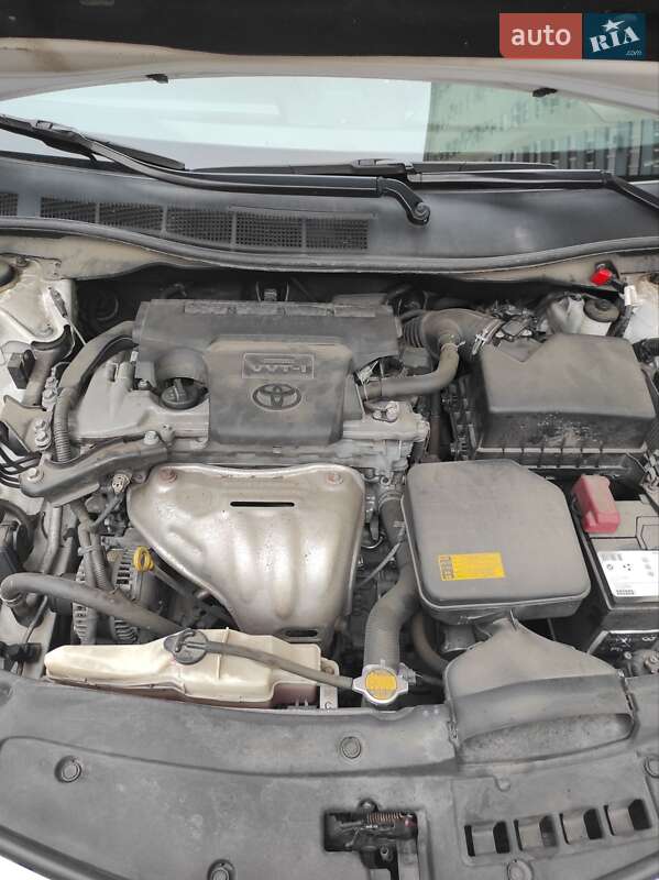 Седан Toyota Camry 2013 в Києві фото 9 Седан Toyota Camry 2013 в Києві