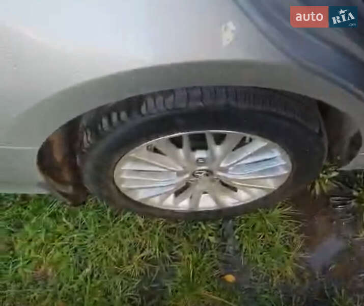 Седан Toyota Camry 2017 в Киеве