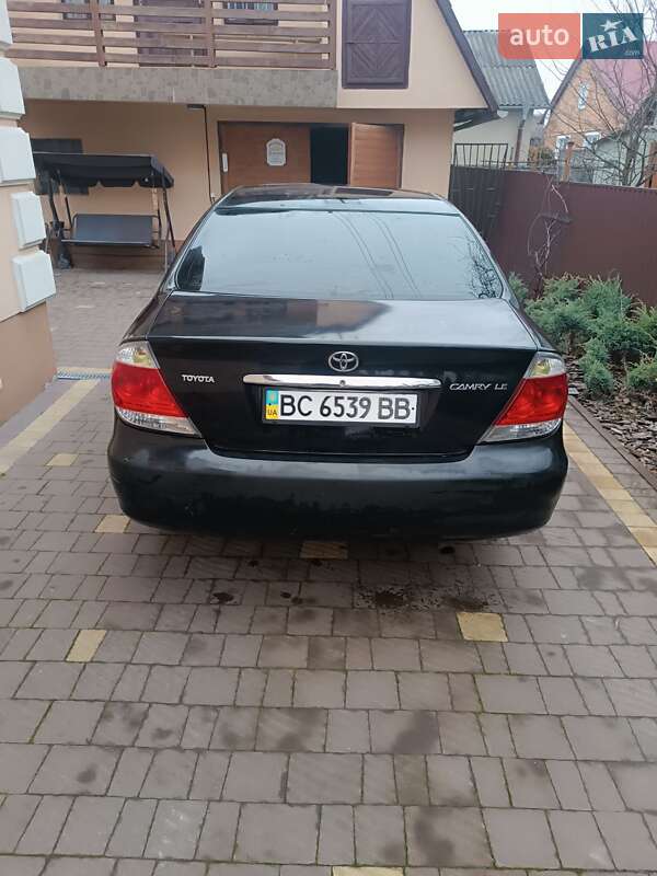 Седан Toyota Camry 2006 в Буске