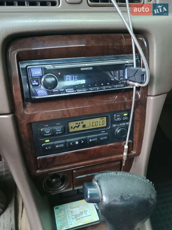 Седан Toyota Camry 1998 в Белгороде-Днестровском