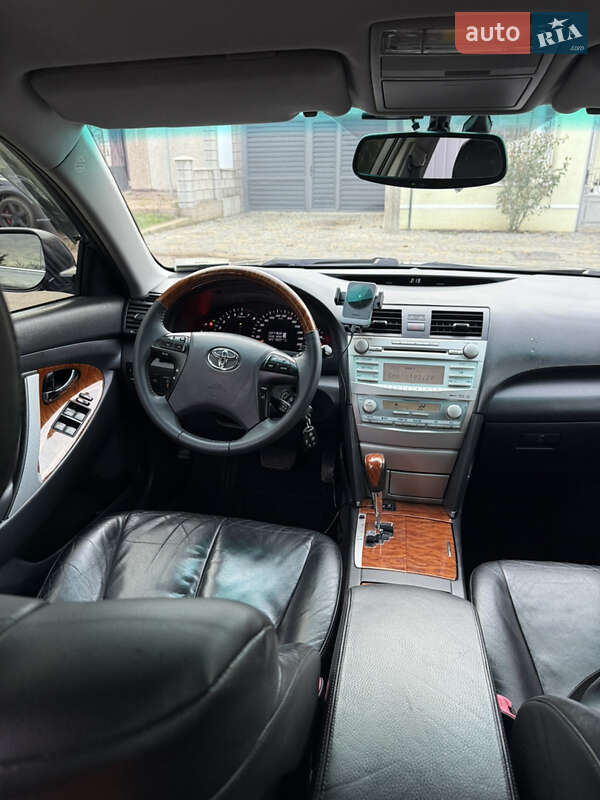 Седан Toyota Camry 2008 в Одессе