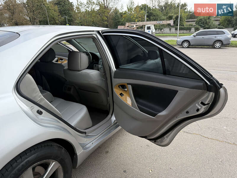 Седан Toyota Camry 2006 в Львове фото 28 Седан Toyota Camry 2006 в Львове