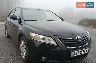Седан Toyota Camry 2006 в Харькове