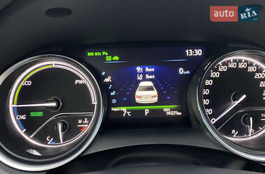Седан Toyota Camry 2020 в Киеве