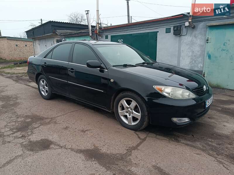 Toyota Camry 2004
