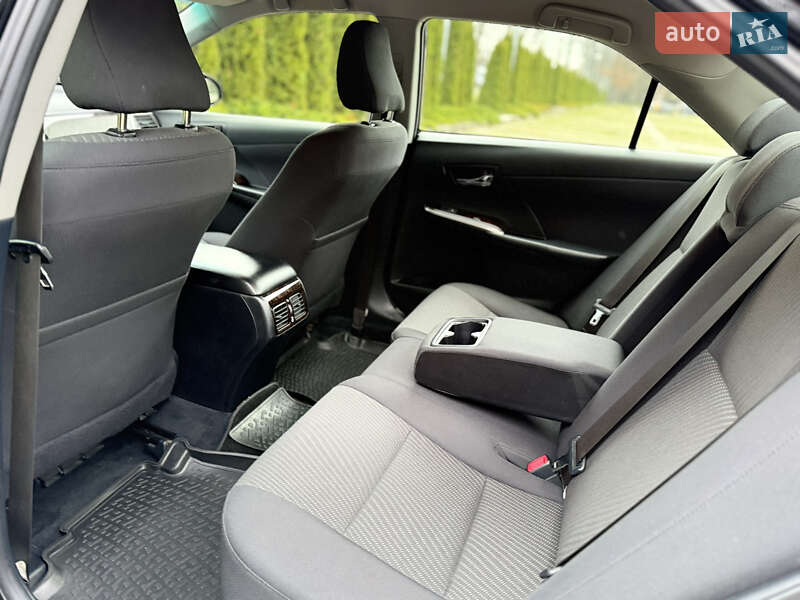 Седан Toyota Camry 2015 в Харькове фото 10 Седан Toyota Camry 2015 в Харькове