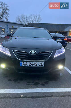 Седан Toyota Camry 2007 в Вышгороде
