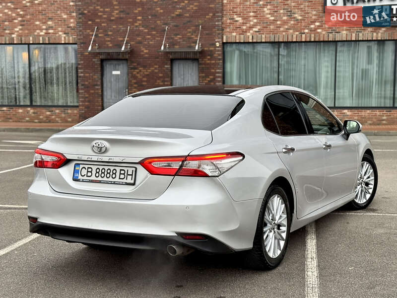 Седан Toyota Camry 2017 в Киеве фото 15 Седан Toyota Camry 2017 в Киеве