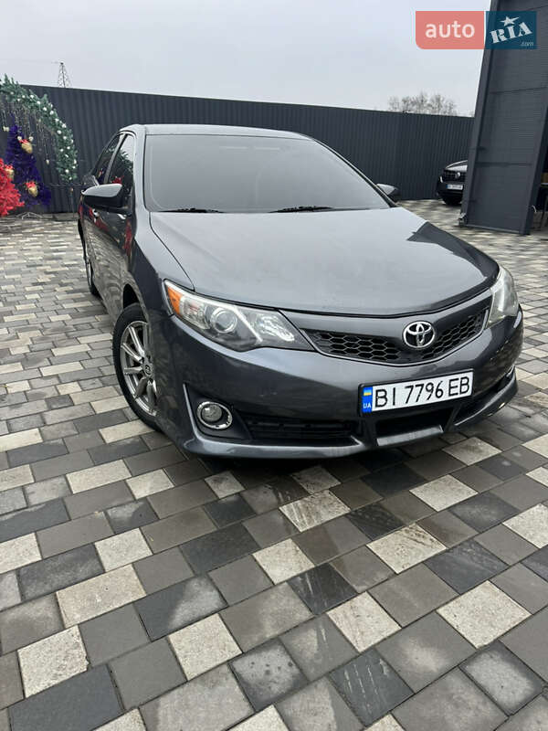 Седан Toyota Camry 2012 в Полтаві фото 2 Седан Toyota Camry 2012 в Полтаві