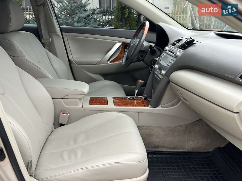 Седан Toyota Camry 2008 в Одессе фото 36 Седан Toyota Camry 2008 в Одессе