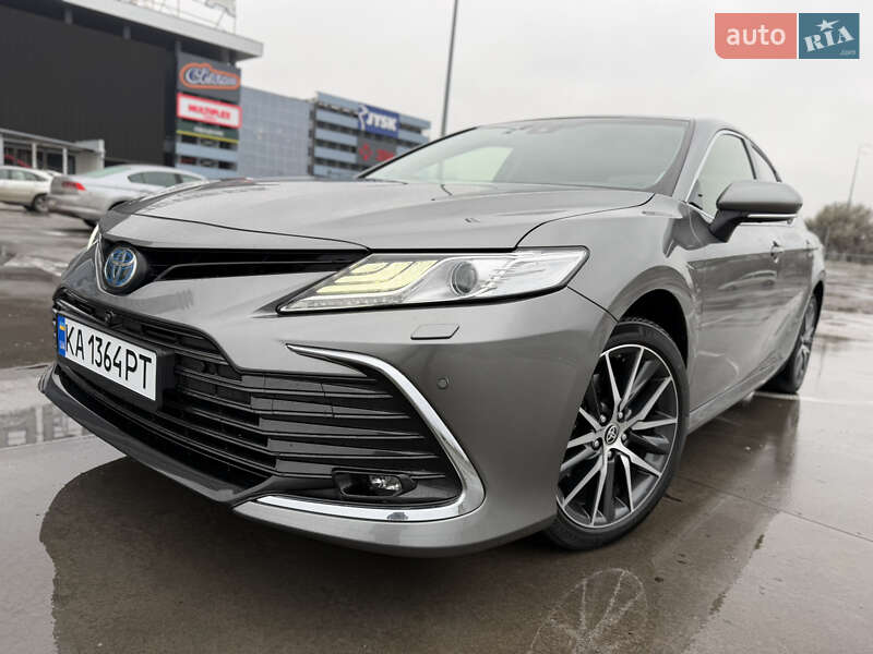 Седан Toyota Camry 2023 в Києві фото 4 Седан Toyota Camry 2023 в Києві