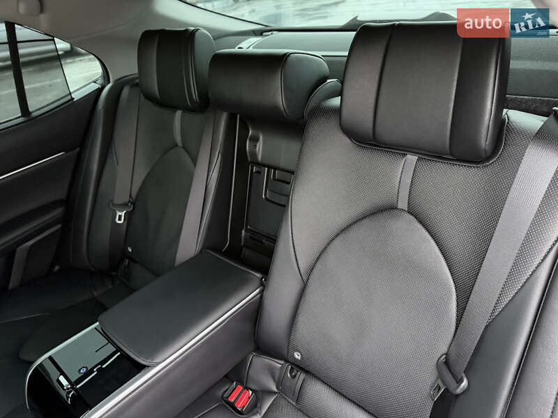 Седан Toyota Camry 2023 в Києві фото 59 Седан Toyota Camry 2023 в Києві
