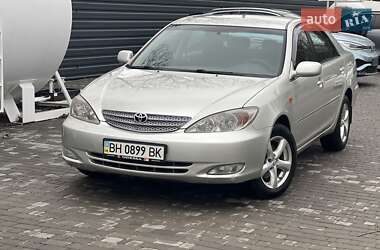 Седан Toyota Camry 2001 в Одессе