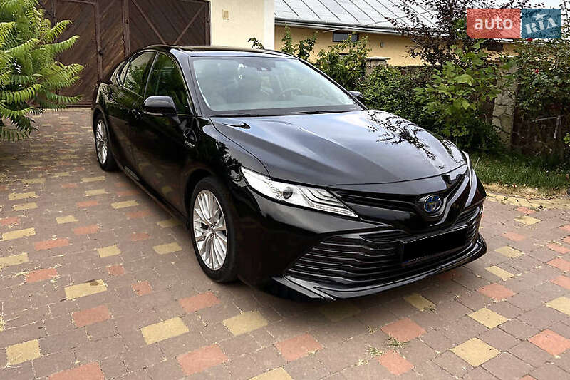 Toyota Camry 2018