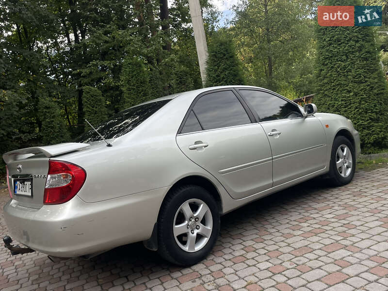 Седан Toyota Camry 2002 в Дрогобыче