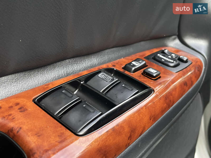 Седан Toyota Camry 2002 в Дрогобыче