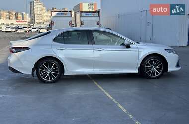 Седан Toyota Camry 2021 в Одессе
