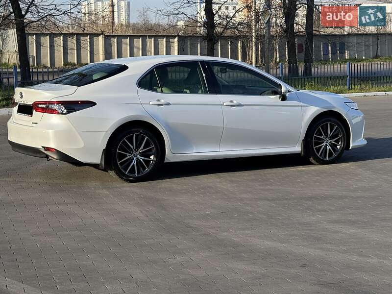 Седан Toyota Camry 2021 в Одесі