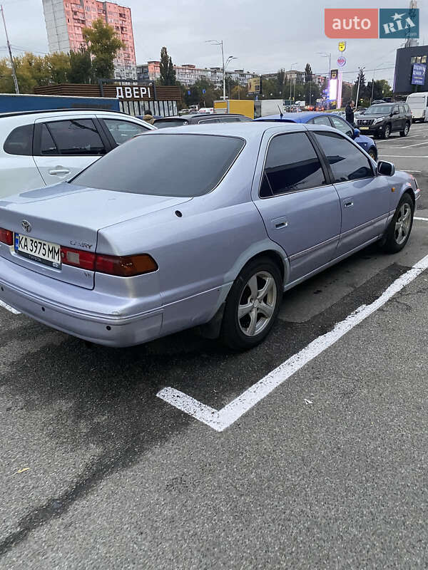 Toyota Camry 1997