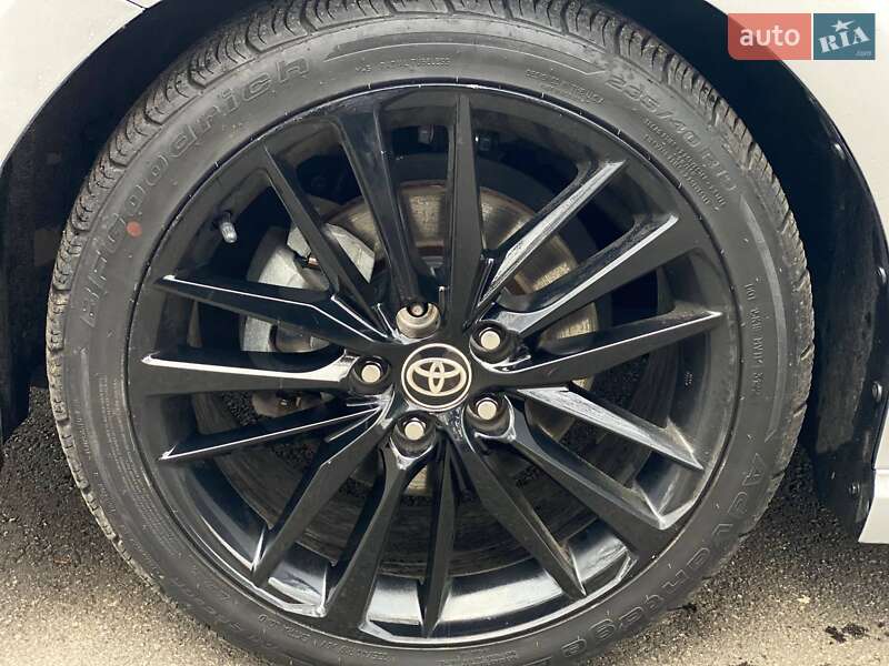 Седан Toyota Camry 2020 в Киеве фото 5 Седан Toyota Camry 2020 в Киеве