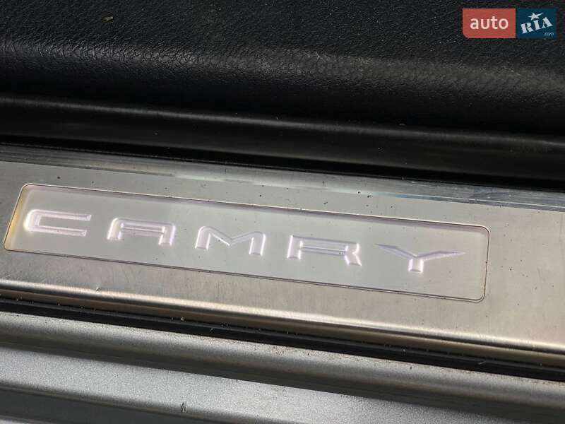 Седан Toyota Camry 2020 в Киеве фото 28 Седан Toyota Camry 2020 в Киеве